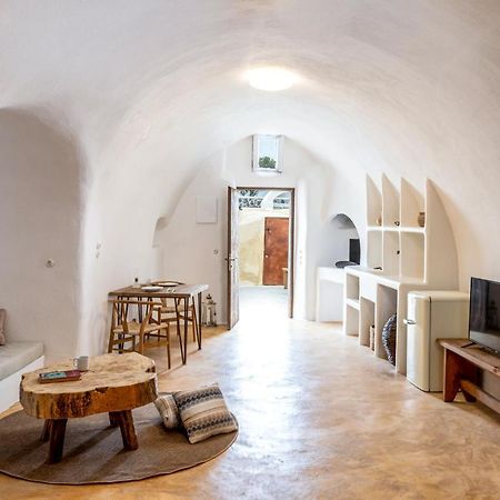Caval I Hotel Fira  Bagian luar foto