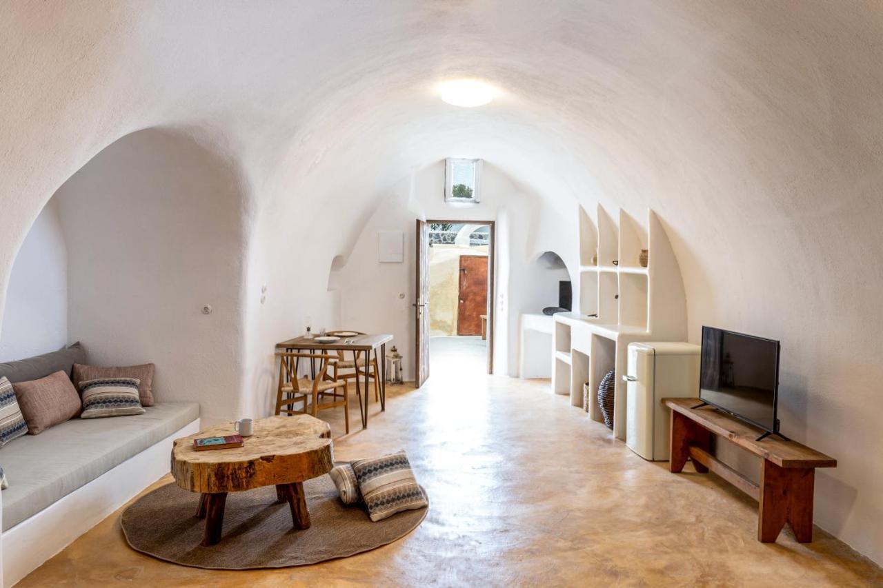 Caval I Hotel Fira  Bagian luar foto